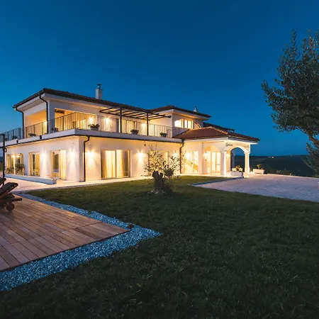 Hotell Wine Cattunar 5*