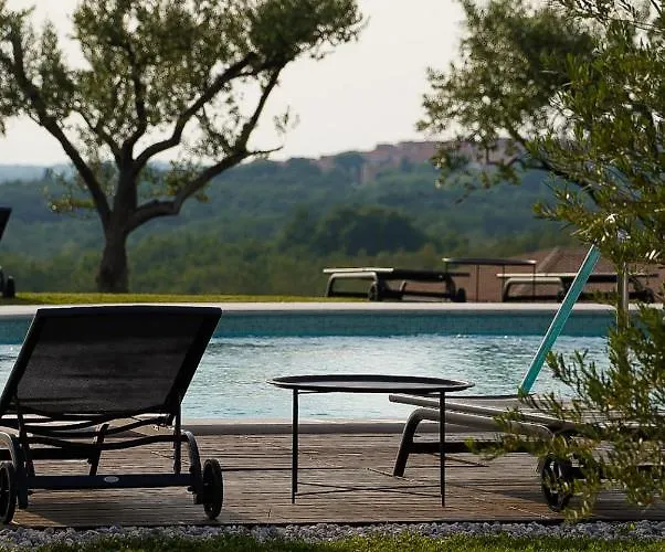 Wine Cattunar 브르토니글라