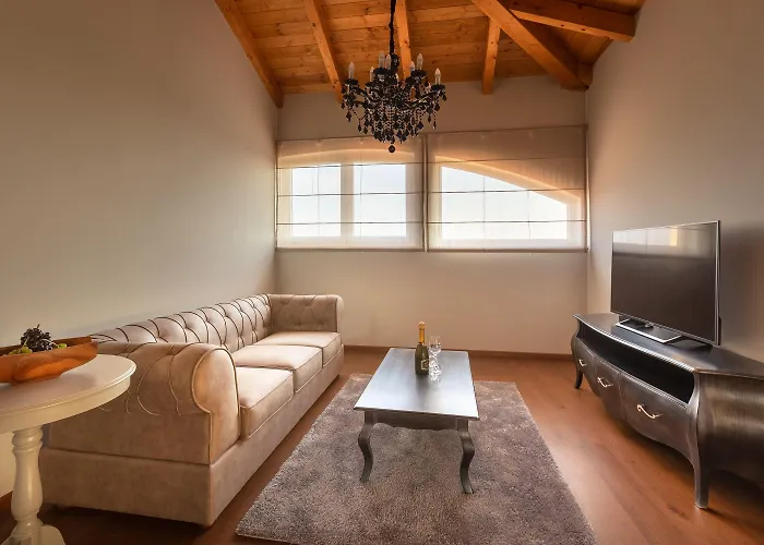 Wine Cattunar 호텔