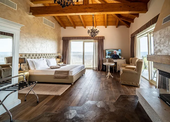 Wine Cattunar 호텔 5*