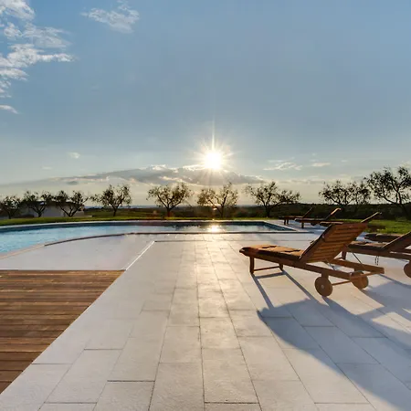 Wine Cattunar Hotel 5*