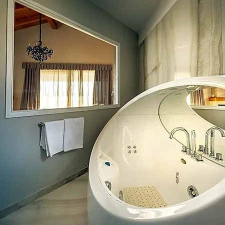 Wine Cattunar Hotel 5*