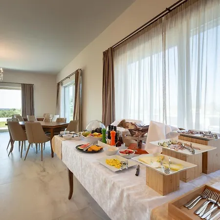 Wine Cattunar Hotel