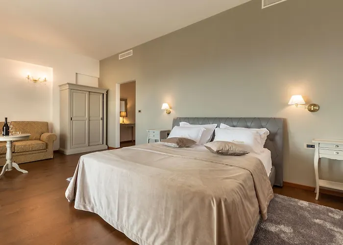 Wine Cattunar Brtonigla