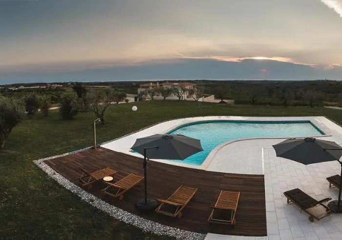 Hotel Wine Cattunar Brtonigla