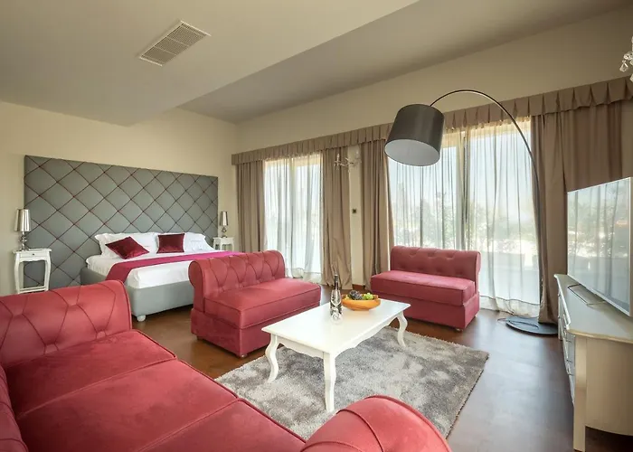 Hotel Wine Cattunar Brtonigla